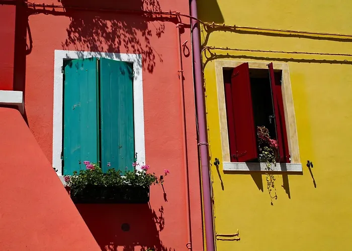Charming Flat Close To The